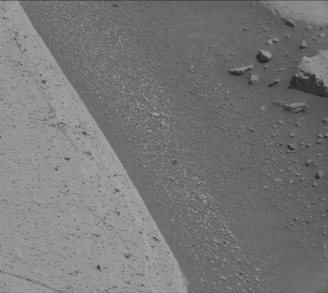 Sol 3948: Mast Camera (Mastcam)