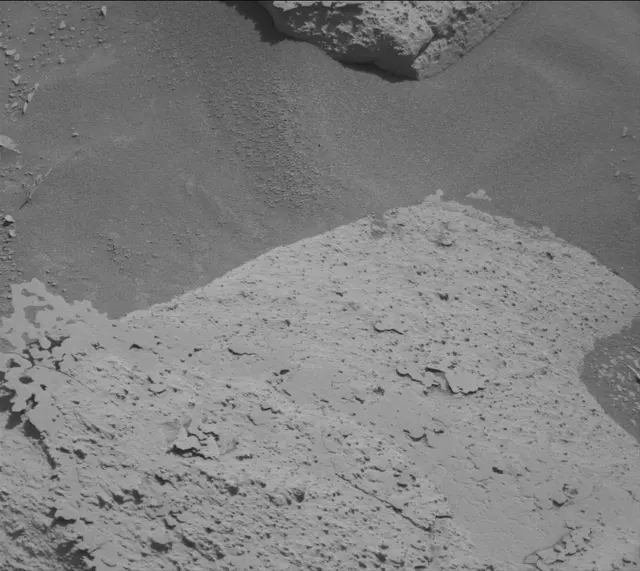 Sol 3948: Mast Camera (Mastcam)
