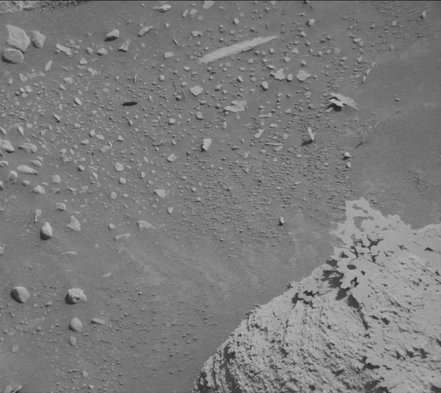 Sol 3948: Mast Camera (Mastcam)