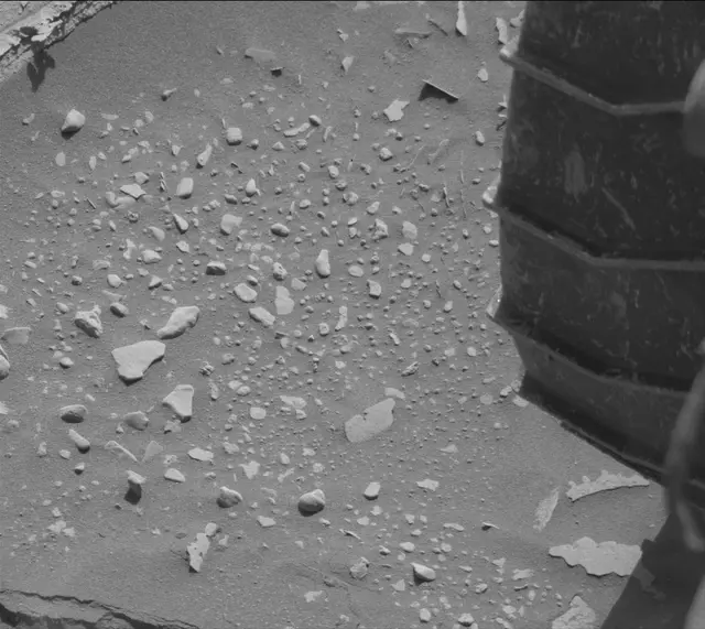 Sol 3948: Mast Camera (Mastcam)