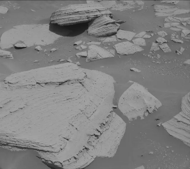 Sol 3950: Mast Camera (Mastcam)