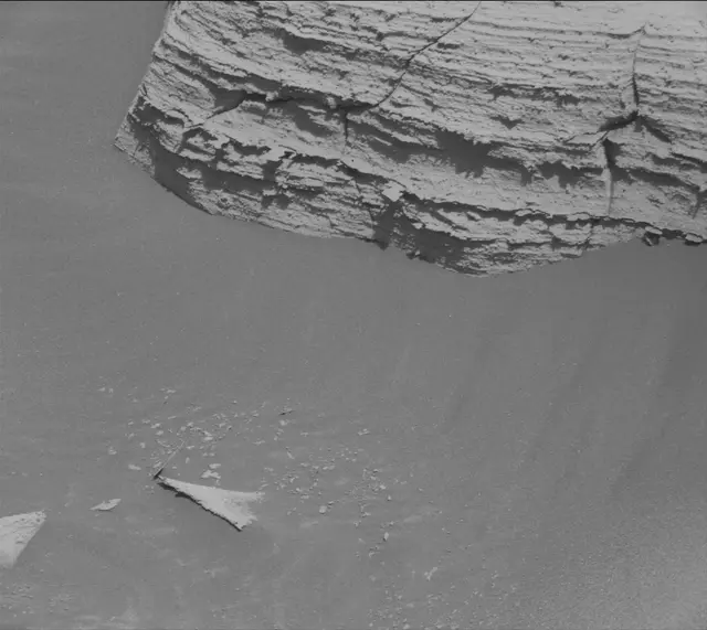 Sol 3950: Mast Camera (Mastcam)