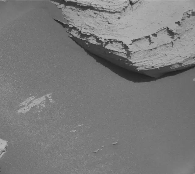 Sol 3950: Mast Camera (Mastcam)