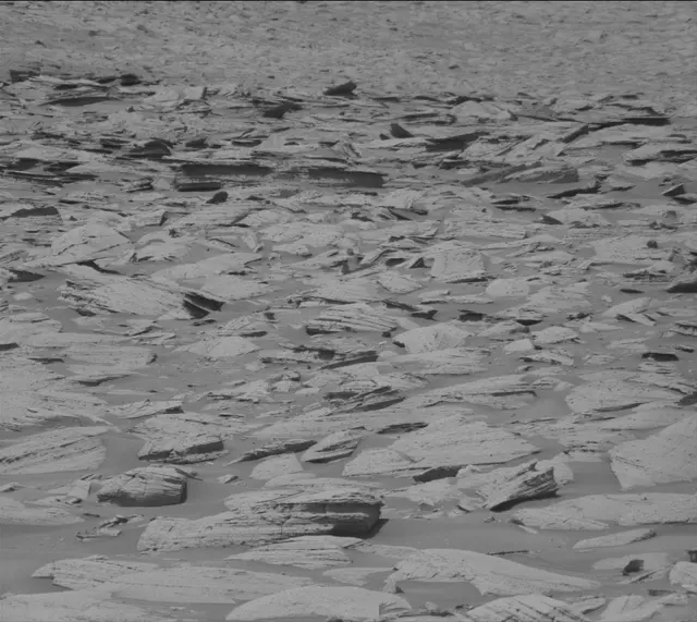 Sol 3950: Mast Camera (Mastcam)
