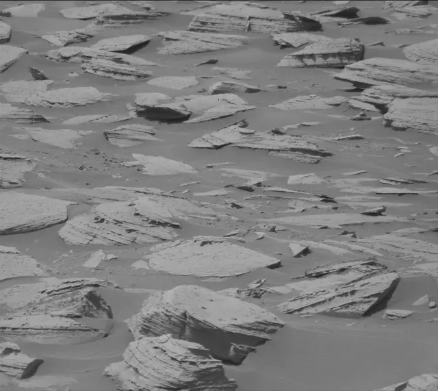 Sol 3950: Mast Camera (Mastcam)
