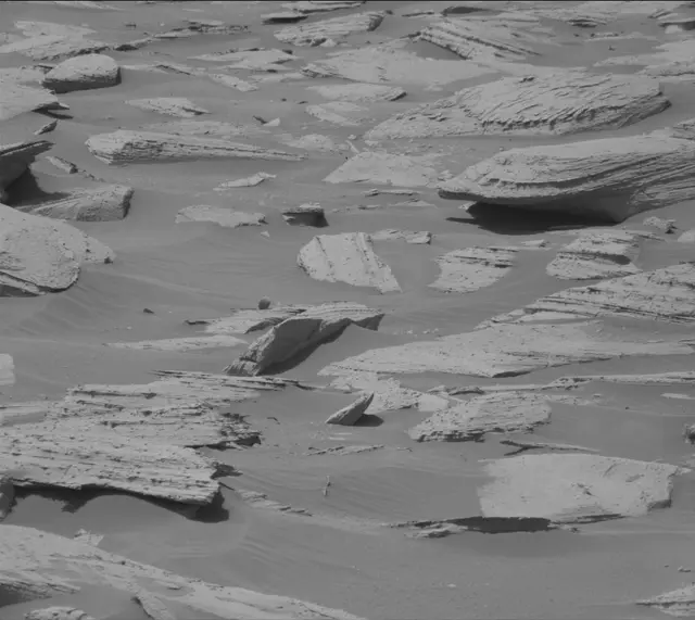Sol 3950: Mast Camera (Mastcam)