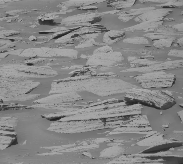Sol 3950: Mast Camera (Mastcam)