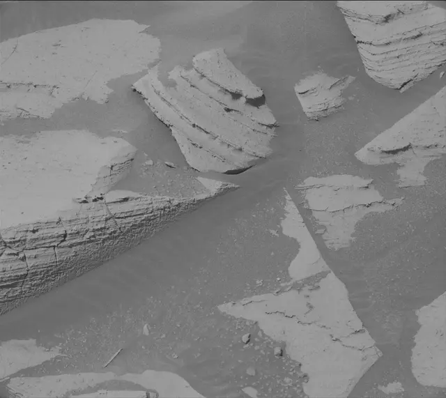 Sol 3951: Mast Camera (Mastcam)
