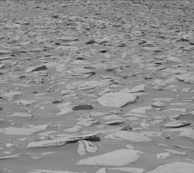 Sol 3951: Mast Camera (Mastcam)