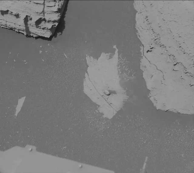 Sol 3951: Mast Camera (Mastcam)