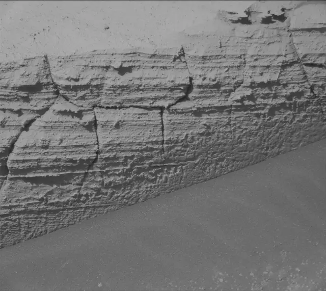 Sol 3951: Mast Camera (Mastcam)