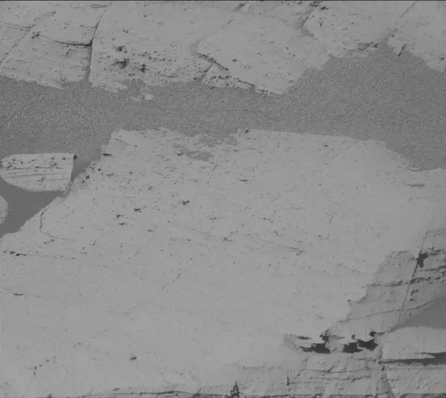 Sol 3951: Mast Camera (Mastcam)