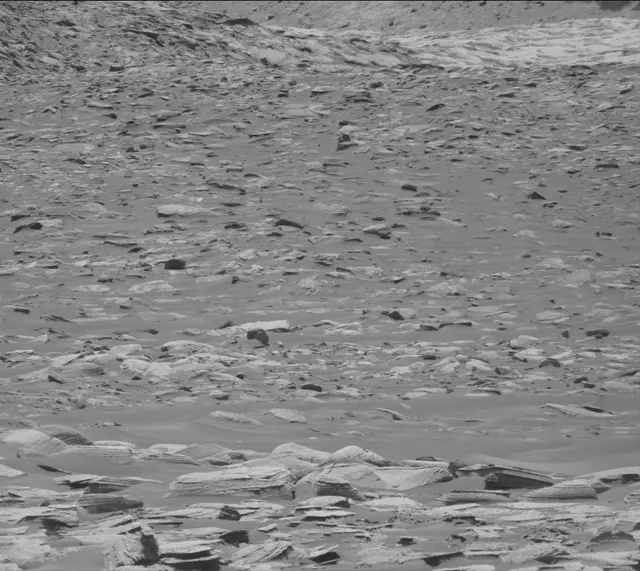 Sol 3953: Mast Camera (Mastcam)