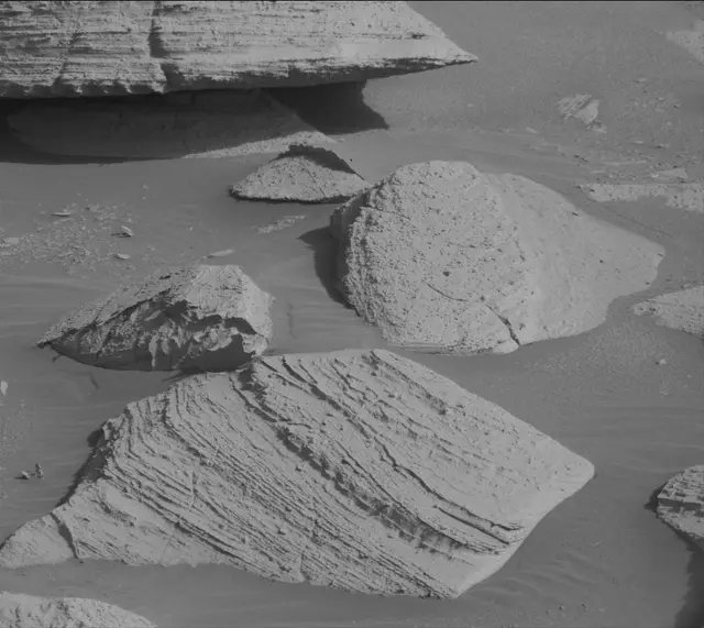 Sol 3955: Mast Camera (Mastcam)