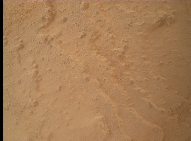 Sol 3955: Mars Hand Lens Imager (MAHLI)