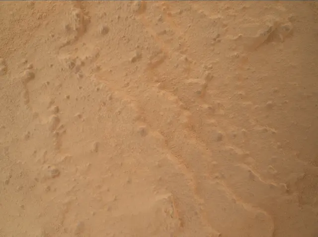 Sol 3955: Mars Hand Lens Imager (MAHLI)
