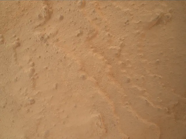 Sol 3955: Mars Hand Lens Imager (MAHLI)