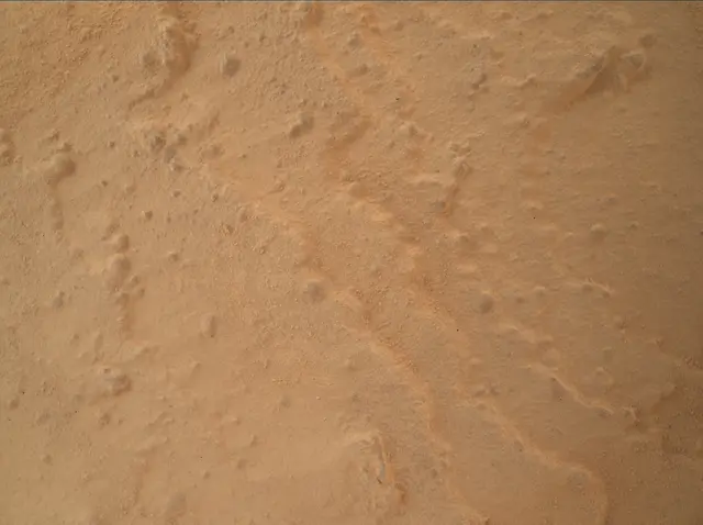 Sol 3955: Mars Hand Lens Imager (MAHLI)