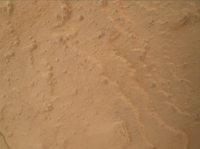 Sol 3955: Mars Hand Lens Imager (MAHLI)