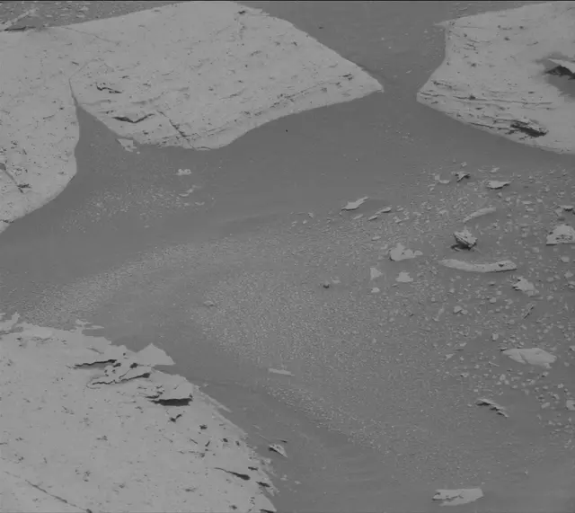 Sol 3957: Mast Camera (Mastcam)