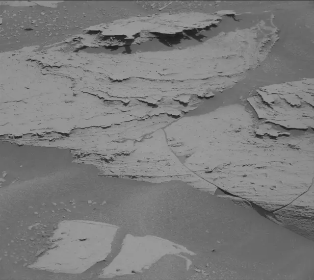 Sol 3957: Mast Camera (Mastcam)