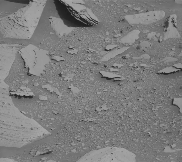 Sol 3958: Mast Camera (Mastcam)