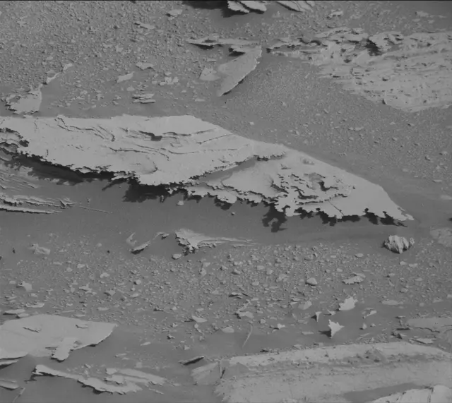 Sol 3958: Mast Camera (Mastcam)