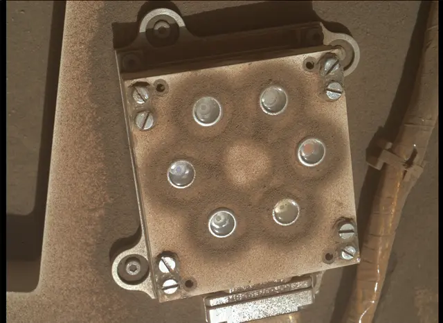Sol 3960: Mars Hand Lens Imager (MAHLI)