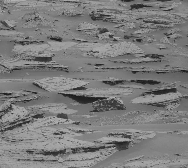 Sol 3962: Mast Camera (Mastcam)