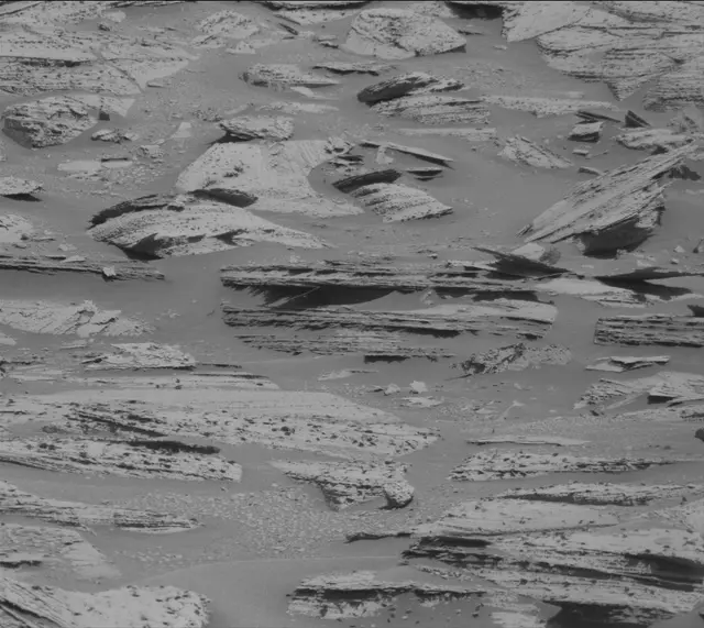 Sol 3962: Mast Camera (Mastcam)