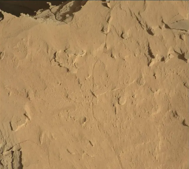Sol 3962: Mast Camera (Mastcam)