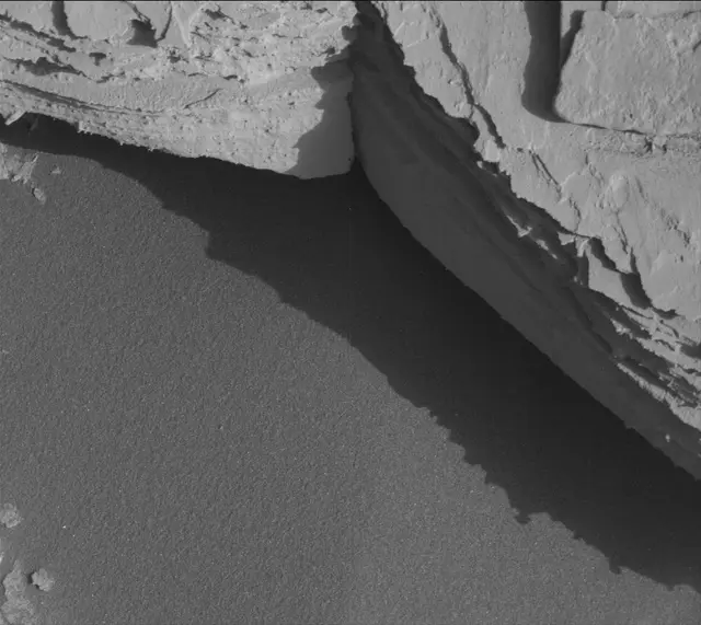 Sol 3962: Mast Camera (Mastcam)