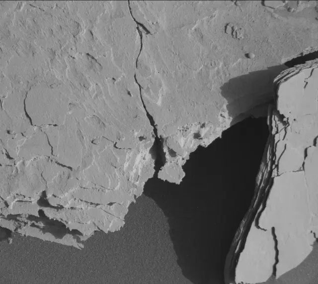 Sol 3962: Mast Camera (Mastcam)