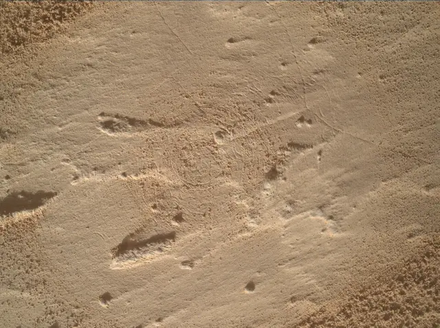 Sol 3964: Mars Hand Lens Imager (MAHLI)