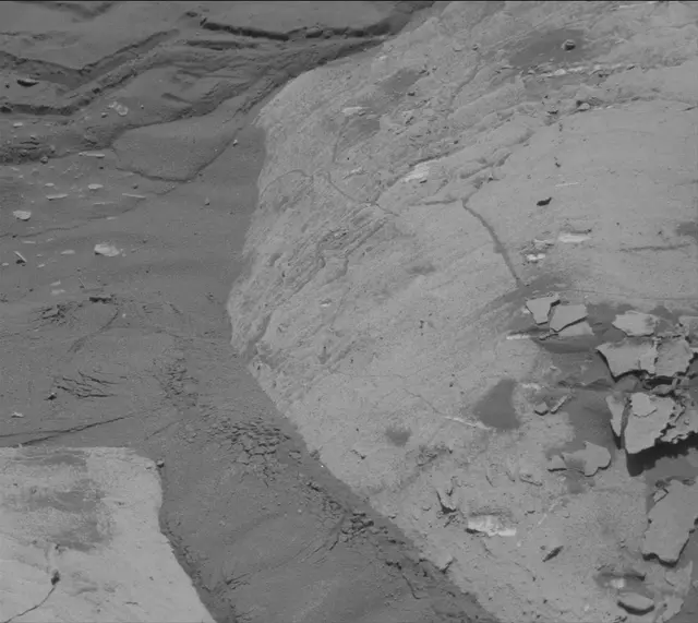 Sol 3966: Mast Camera (Mastcam)