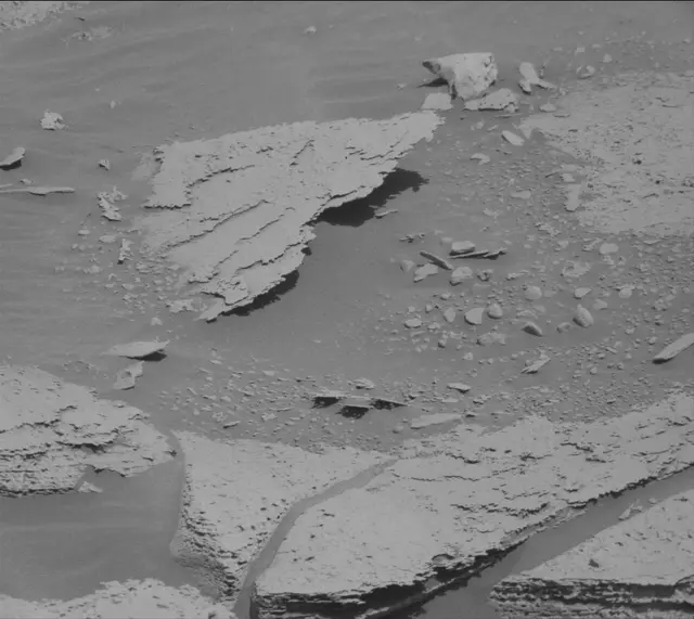 Sol 3966: Mast Camera (Mastcam)