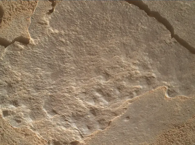 Sol 3966: Mars Hand Lens Imager (MAHLI)