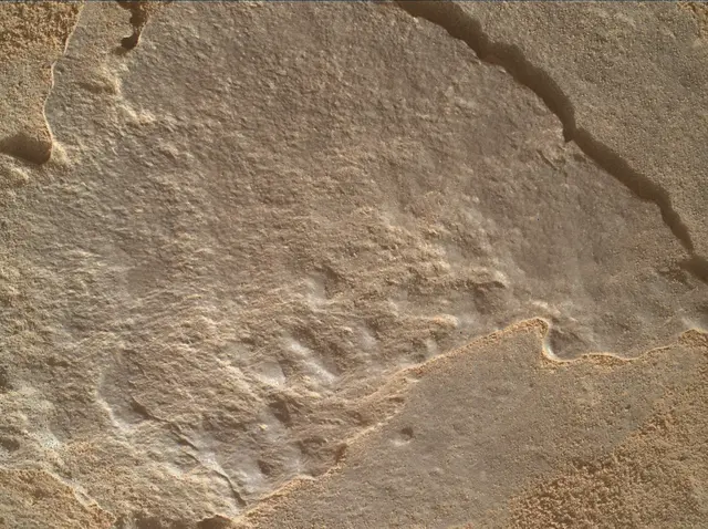 Sol 3966: Mars Hand Lens Imager (MAHLI)