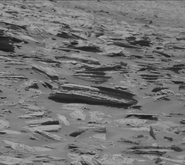 Sol 3967: Mast Camera (Mastcam)