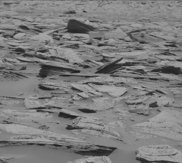 Sol 3967: Mast Camera (Mastcam)