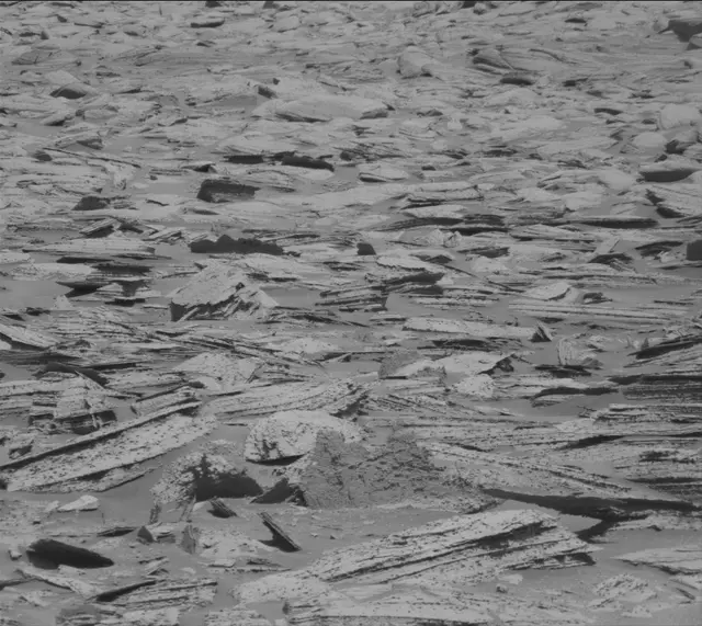 Sol 3967: Mast Camera (Mastcam)