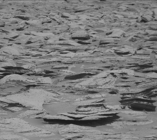 Sol 3967: Mast Camera (Mastcam)