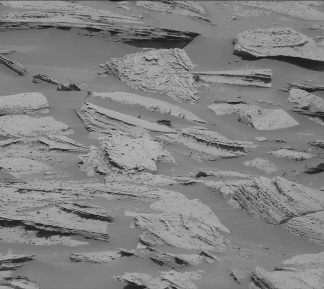 Sol 3967: Mast Camera (Mastcam)