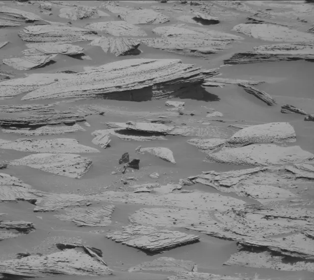 Sol 3967: Mast Camera (Mastcam)