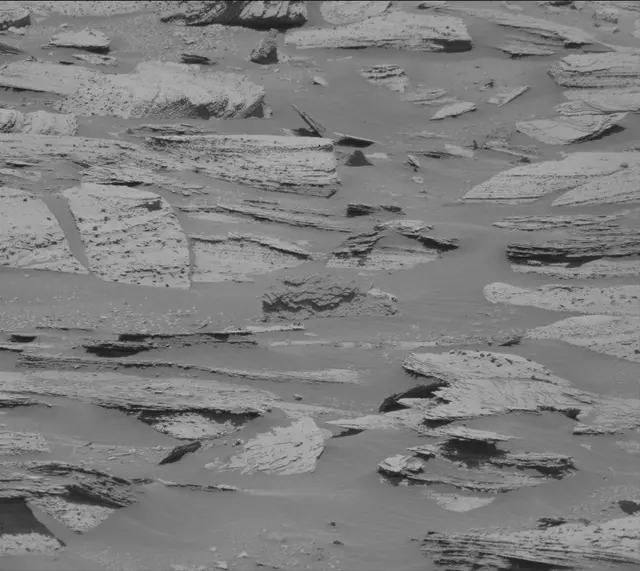 Sol 3967: Mast Camera (Mastcam)