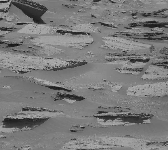 Sol 3967: Mast Camera (Mastcam)