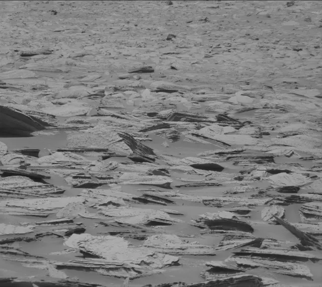 Sol 3968: Mast Camera (Mastcam)