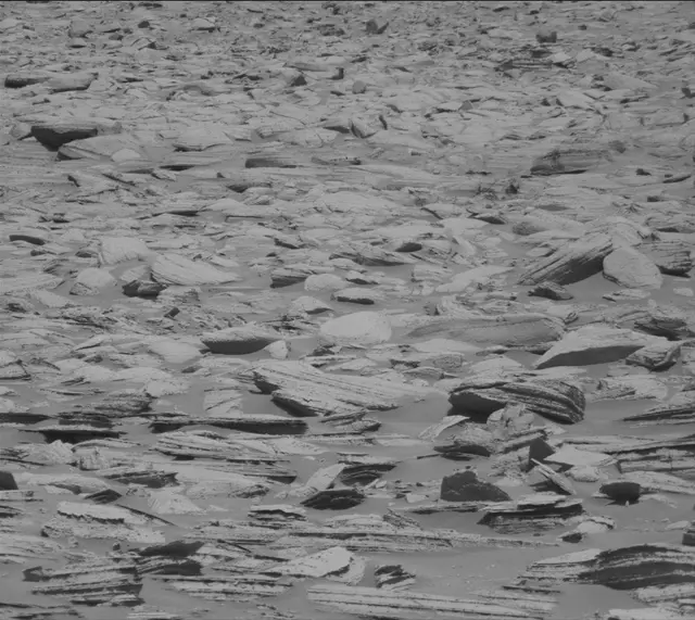 Sol 3968: Mast Camera (Mastcam)