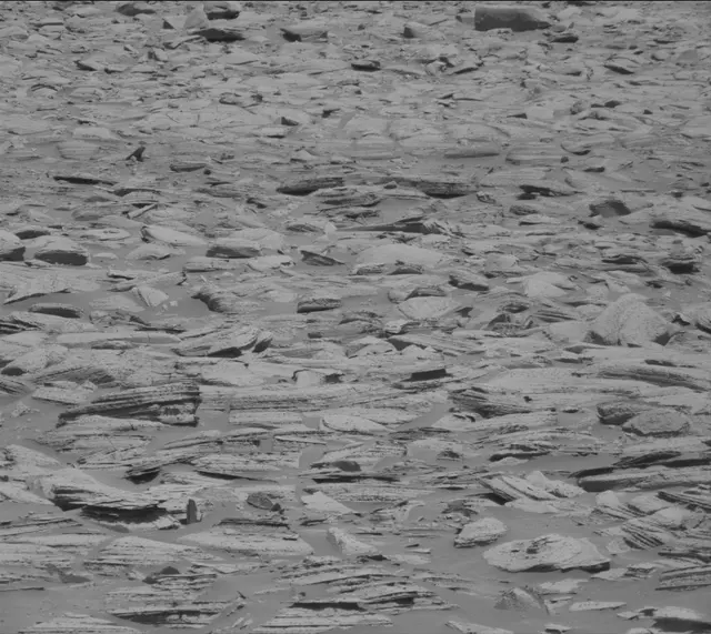 Sol 3968: Mast Camera (Mastcam)