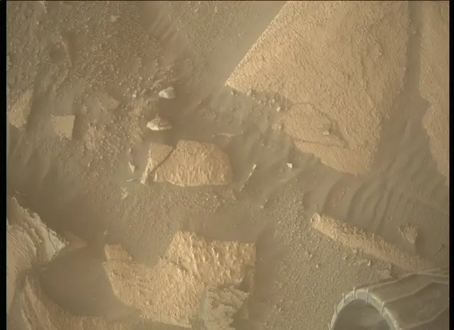 Sol 3969: Mars Descent Imager (MARDI)